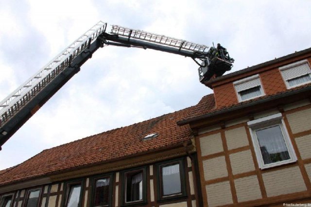 2011-06-16 -88- Vorfuehrung Hubrettungsfahrzeuge